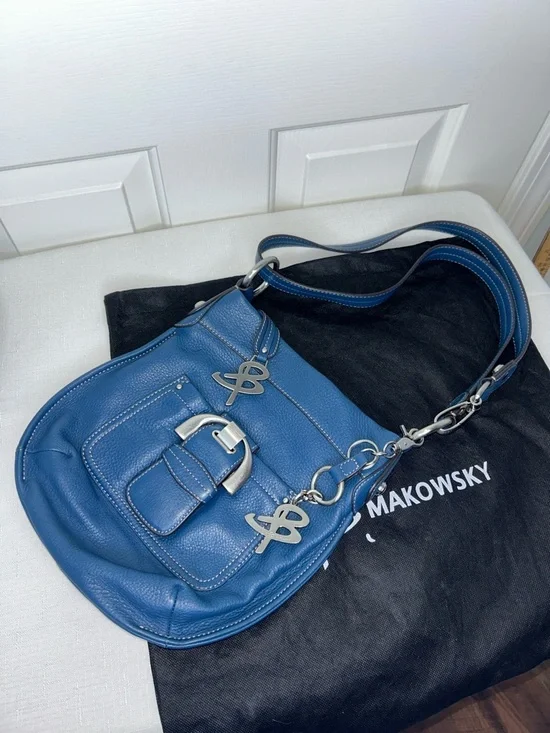 B. Makowsky Blue Pebbled Leather Crossbody with Silver Bag charm & Dust Bag EUC - Picture 7 of 17